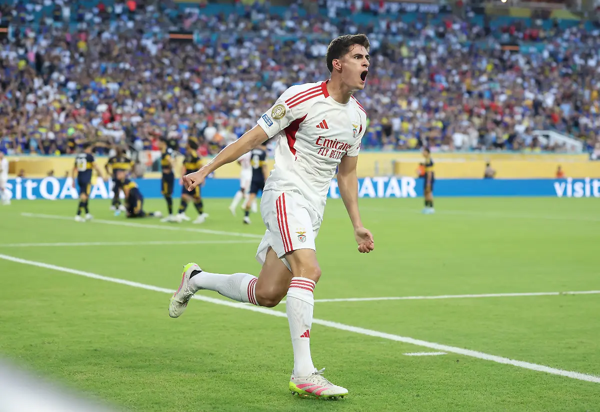 2025-06-16T235910Z-1874417795-UP1EL6G1UMKAG-RTRMADP-3-SOCCER-CLUB-BOJ-SLB