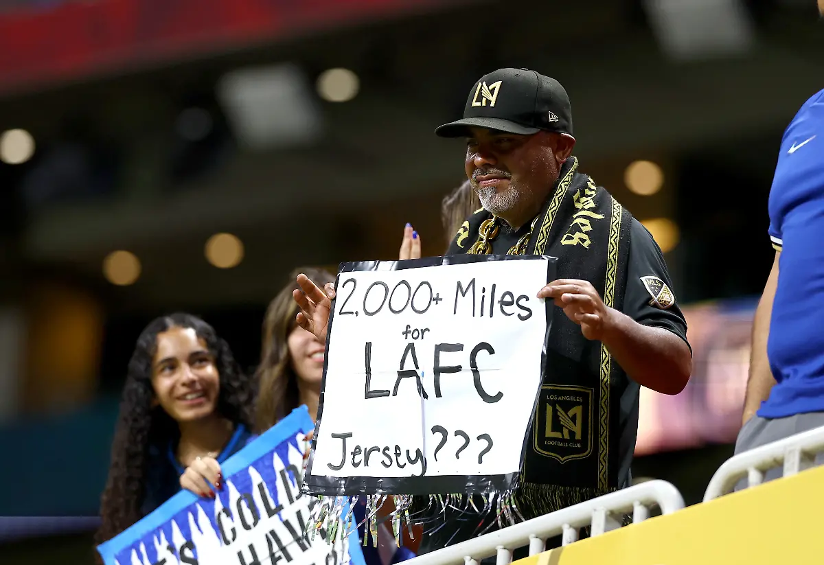 2025-06-16T182118Z-1459502193-UP1EL6G1EZH0K-RTRMADP-3-SOCCER-CLUB-CHE-LAFC