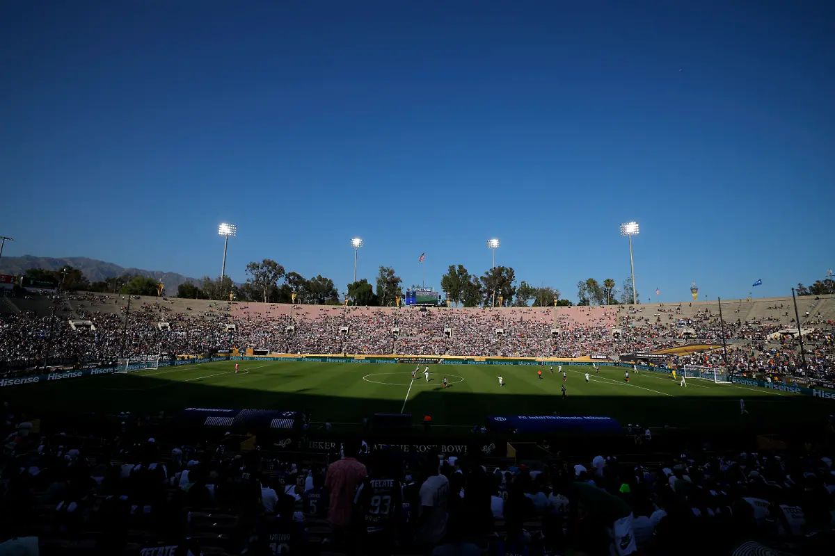 2025-06-18T015703Z-1481821284-UP1EL6I05F13R-RTRMADP-3-SOCCER-CLUB-MTY-INT