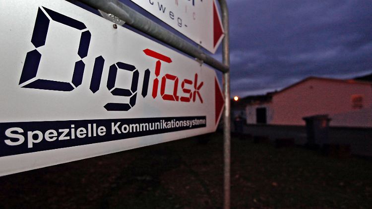 Speziell, spezieller, Trojaner: Firmenschild von "DigiTask", wo der Trojaner programmiert worden sein soll.