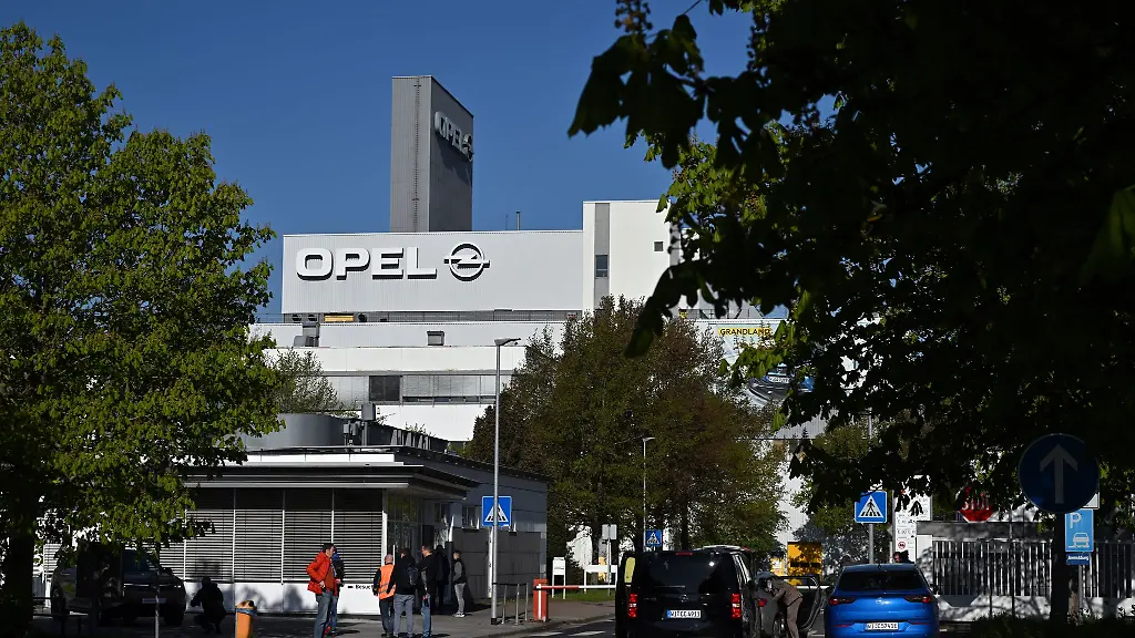 Die-Beschaeftigtenzahl-bei-Opel-in-Eisenach-ist-stabil