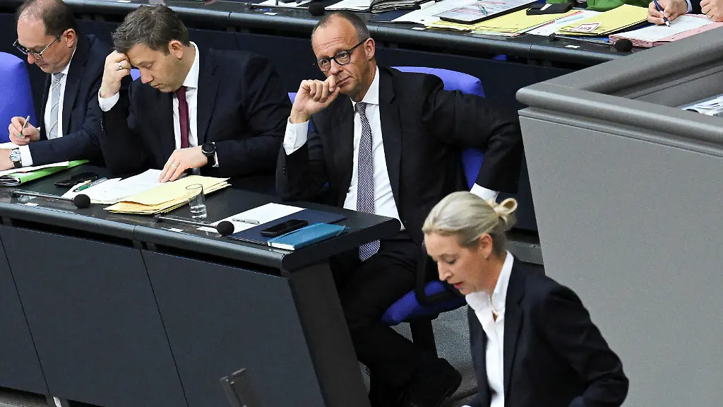 b5e7b52d6cb1fe3aa7d87dccb4db1dfa