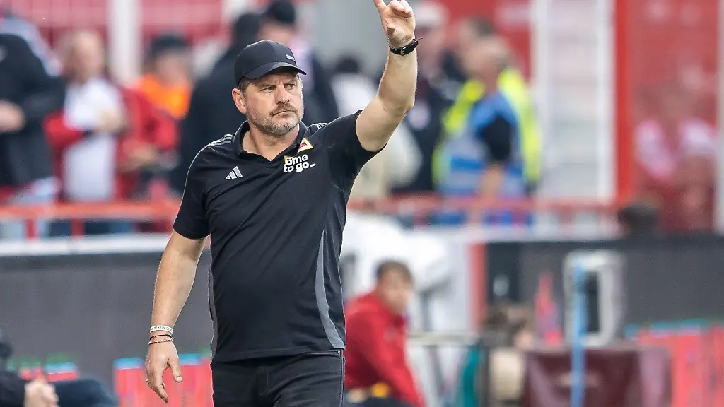 Trainer-Steffen-Baumgart-bekommt-als-neuen-Assistenten-einen-alten-Bekannten