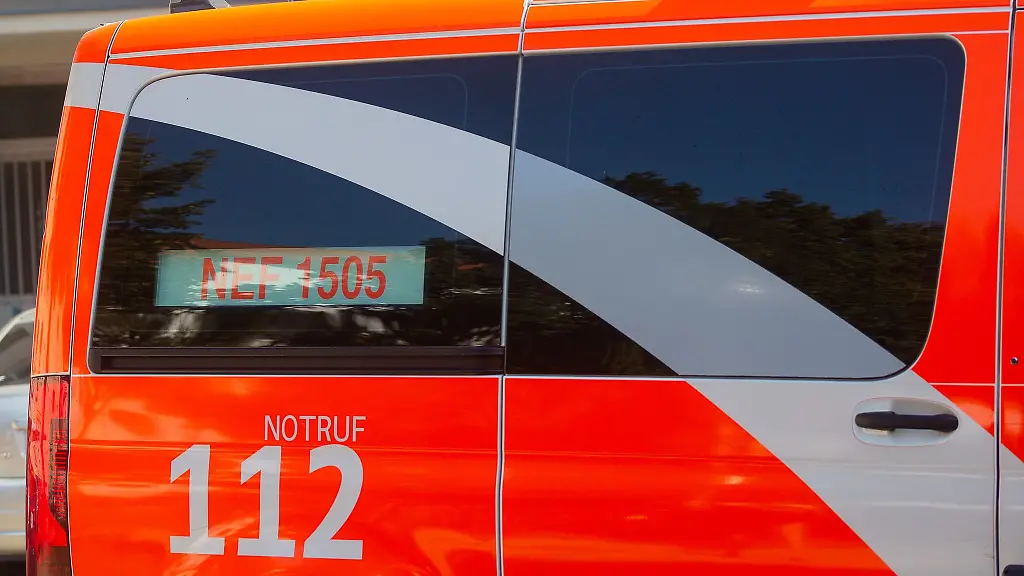 Die-Feuerwehr-war-mit-34-Kraeften-im-Einsatz