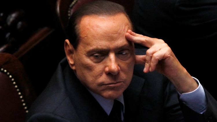 Berlusconi will es noch einmal wissen im Parlament.