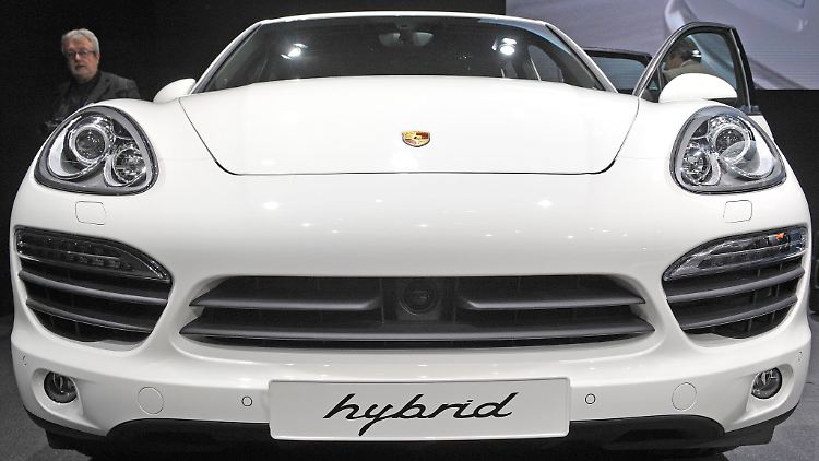 Cayenne Hybrid: "Grüne2 Autos sind auch für Porsche immer wichtiger.