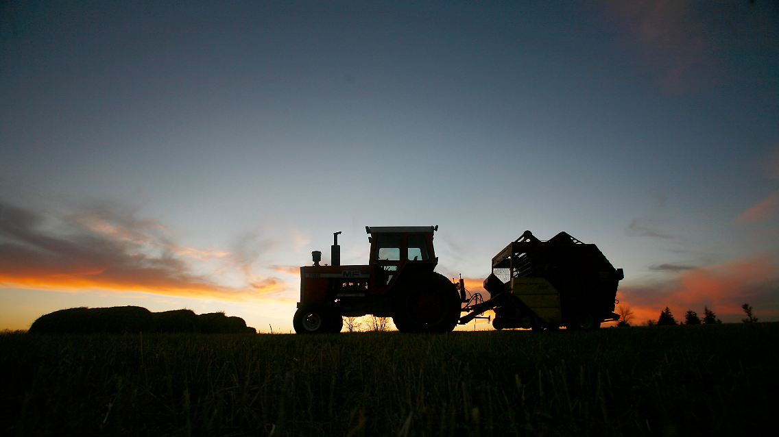 Traktor in Prairie City im US-Bundesstaat Iowa.