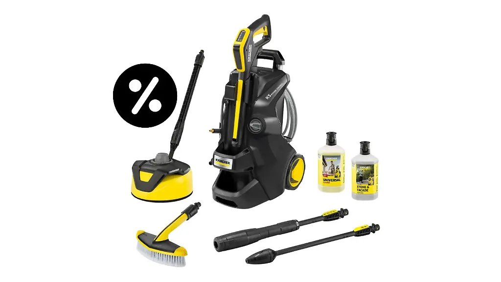 Zum-Lieferumfang-des-Kaercher-K5-gehoeren-unter-anderem-eine-Dreckfraese-und-ein-Flaechenreiniger