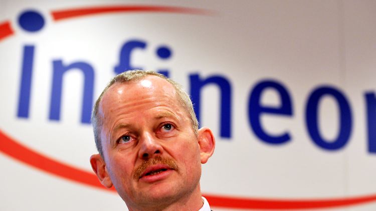Infineon-Chef Bauer ist zumindest mit der Jahresperformance seines Konzerns zufrieden.