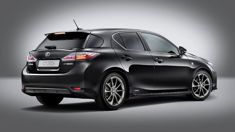 Der Lexus CT Sport bekommt ein sportliches Design.