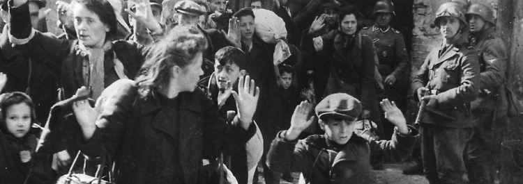 Allein in Warschau lebt zwischenzeitlich ein Drittel der Bevölkerung auf drei Prozent des Stadtgebiets, zeitweise bis zu 460.000 Menschen.