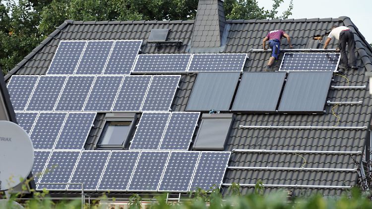 Bevor die Handwerker anrücken, sollte ein unabhängiger Berater prüfen, ob sich die Sanierung überhaupt lohnt.
