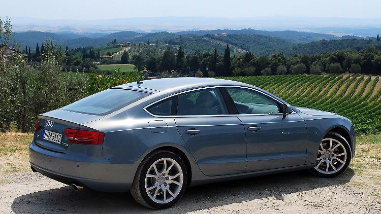 Die Gestaltung des Hecks ist ein wesentliches Charakteristikum des Autos.