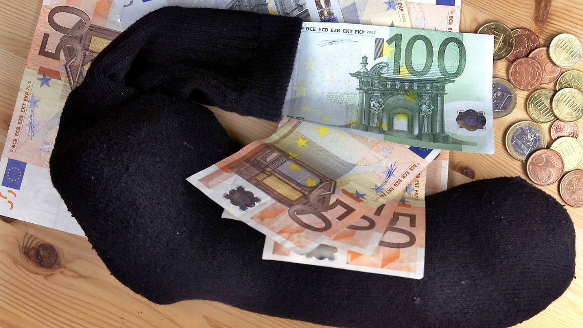 Mit dem guten alten Sparstrumpf verliert man Geld.