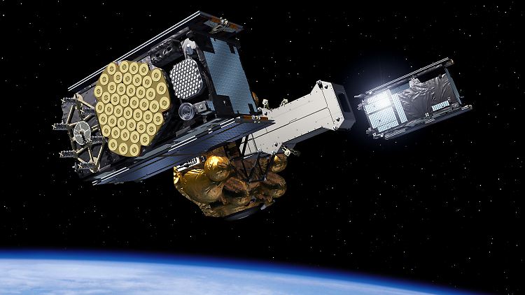 Künstlerische Darstellung: So sieht es aus, wenn die Raketenoberstufe "Fregat" einen Galileo-Navigationssatelliten in der geostationären Erdumlaufbahn aussetzt. Irgendwann.