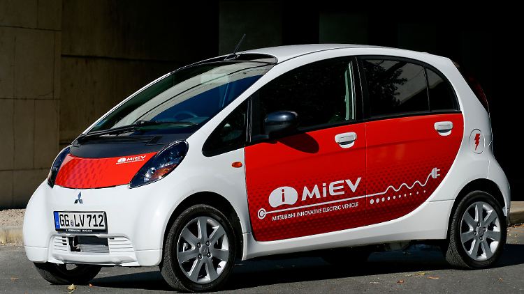 Soll in Sachsen Probe fahren: Der i-MIEV von Mitsubishi.