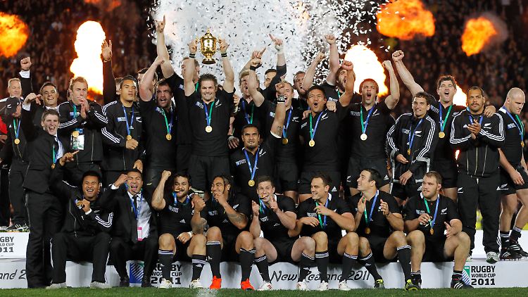 Goldene Helden ganz in Schwarz: Die "All Blacks", Neuseelands Rugby-Nationalmannschaft, hat sich mit dem WM-Triumph über Frankreich im eigenen Land unsterblich gemacht.