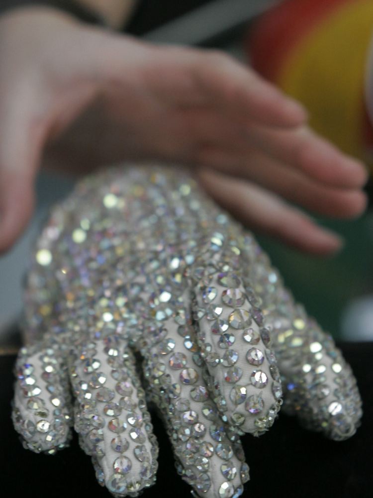 jackson_handschuhe.jpg