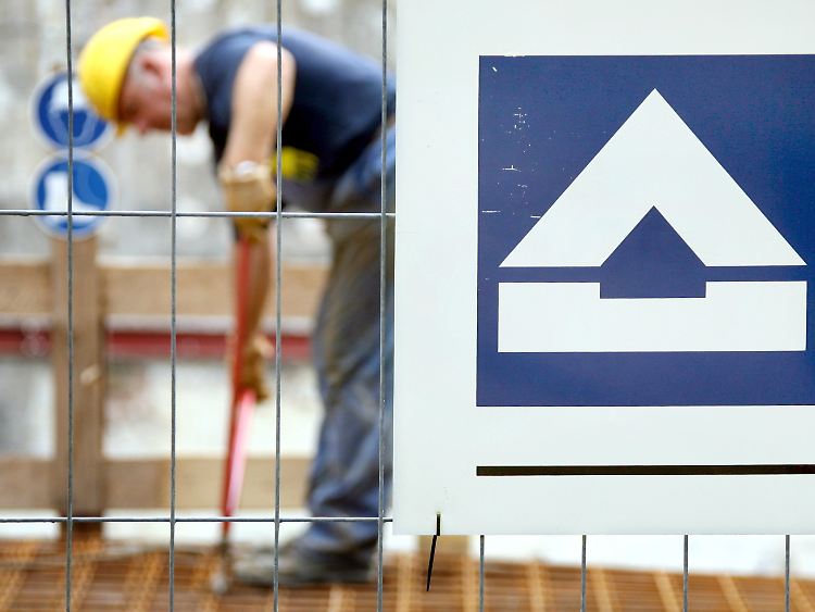 Im zweiten Quartal bekam Hochtief erneut die Folgen der Wirtschaftskrise zu spüren.
