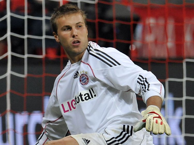 Bayern-Keeper Rensing will die 2:5-Schmach aus dem Vorjahr tilgen - und Neu-Coach van Gaal den ersten Bundesliga-Sieg bescheren.
