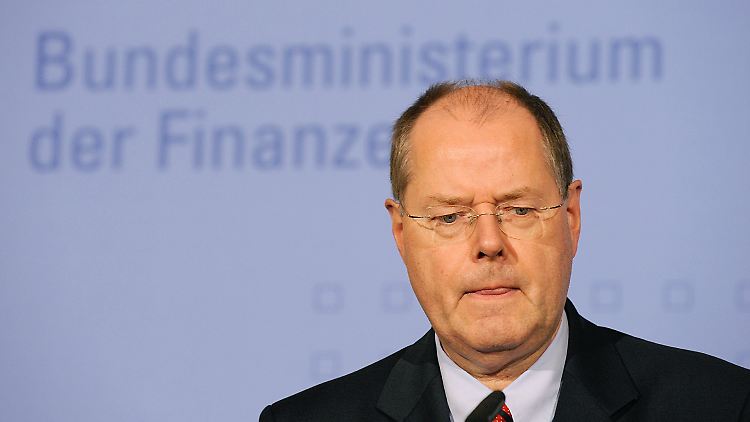 Steinbrück verstärkt den Druck für ein neues Steuerabkommen und riskiert die Wirtschaftsbeziehungen zur Türkei zu strapazieren.