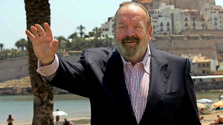 Ein Freibad ist ja auch was Schönes: Bud Spencer.