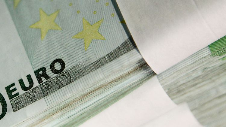 In 5-Euro-Scheinen ließe sich die Euro-Rettung nicht bezahlen.