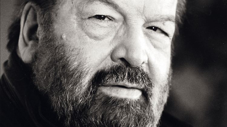 "Bud Spencer: Mein Leben, meine Filme, die Autobiografie" ist im Schwarzkopf & Schwarzkopf Verlag erschienen.