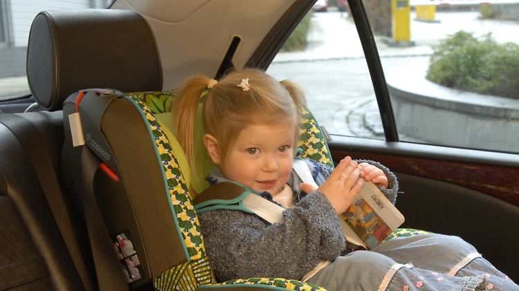 Kindersitz_ADAC.jpg