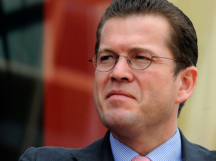 Guttenberg spricht sich eindeutig gegen eine Teilverstaatlichung von Opel aus.