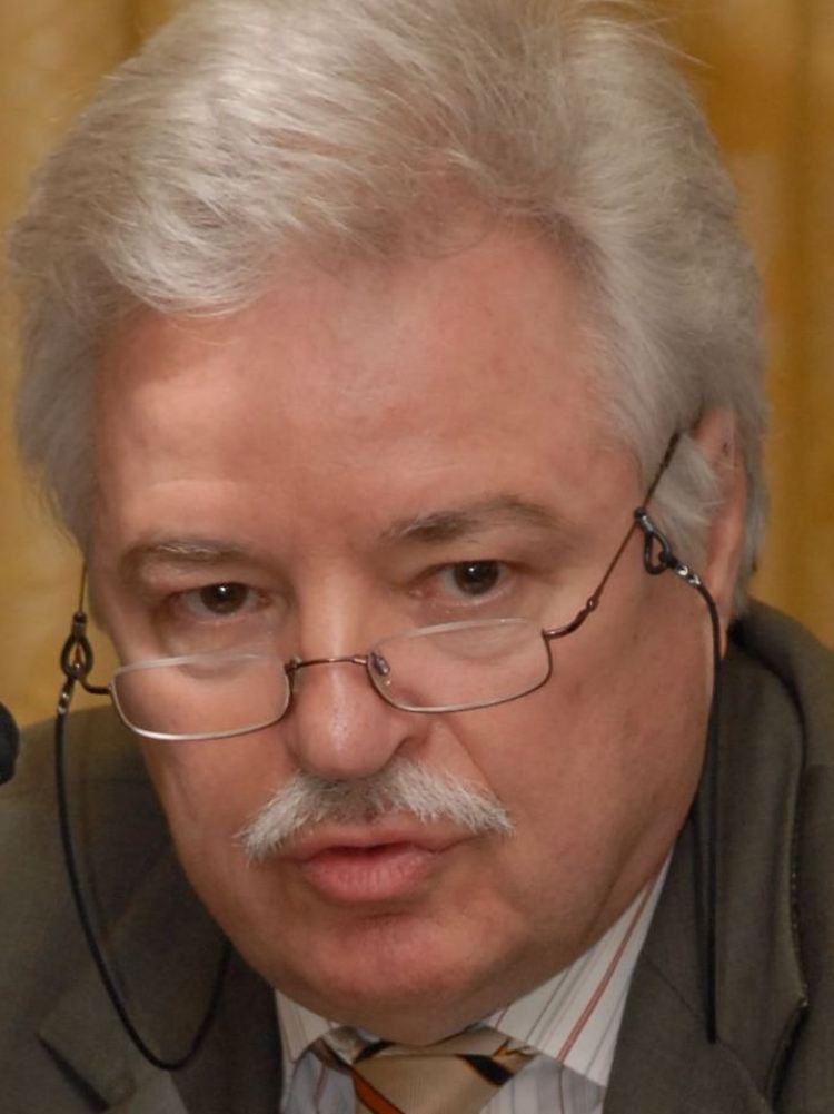 Klaus D. Loetzer leitet das Auslandsbüro Tunesien und Algerien der Konrad-Adenauer-Stiftung.