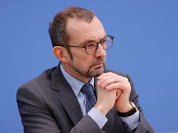 Zweifel am neuen Gesetz: Ausschuss-Vorsitzender rechnet mit baldigem Wehrpflicht-Comeback