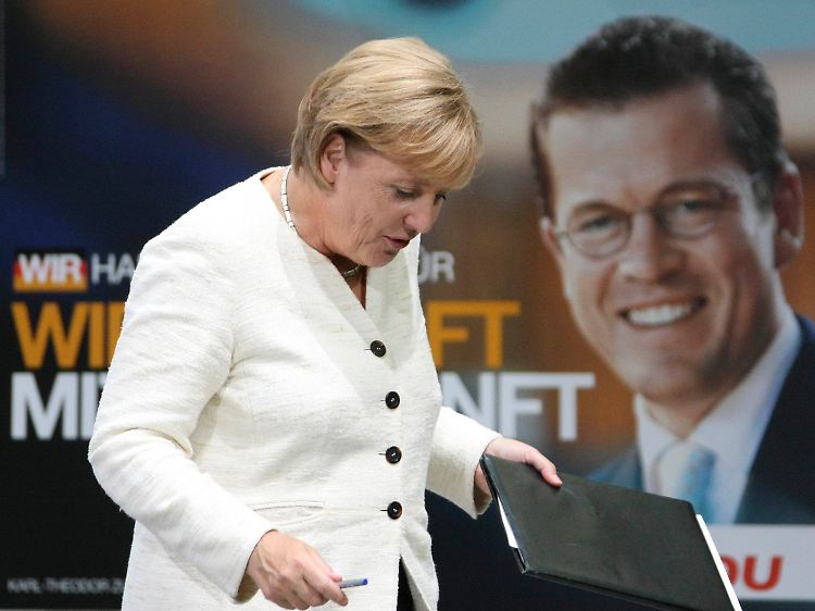 Trotz aller Dementis: Das Papier aus Guttenbergs Ministerium stört Merkels Wahlkampf.