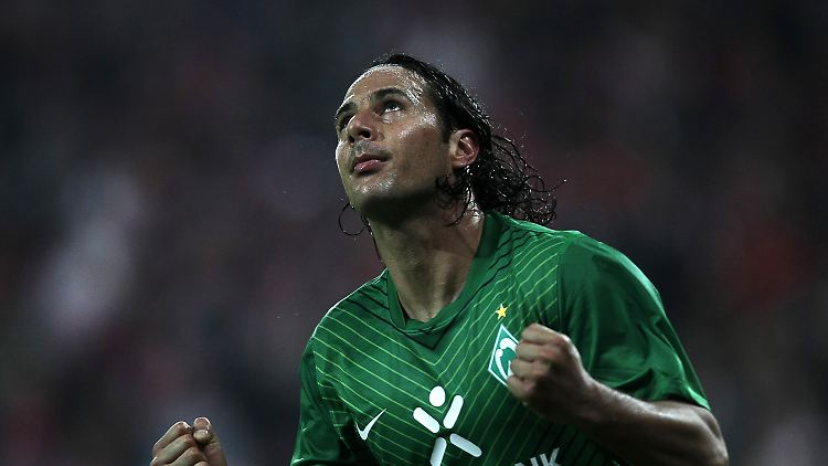 Gold wert: Claudio Pizarro ist statistisch der beste Stürmer der Bundesliga. Er trifft, wenn es darauf ankommt.
