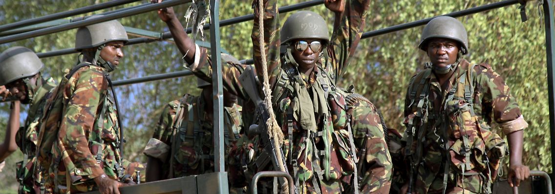 Kenianisches Militär greift Somalia an.
