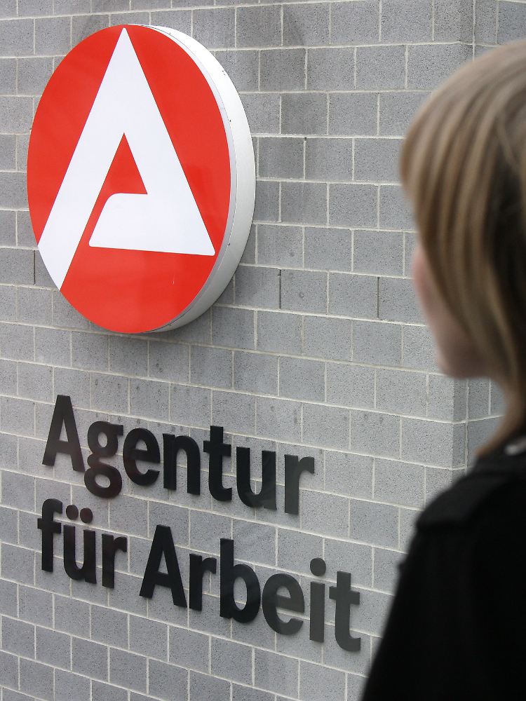 OECD: Kurzarbeit darf sich nicht zu einem Hindernis für den Aufschwung entwickeln.