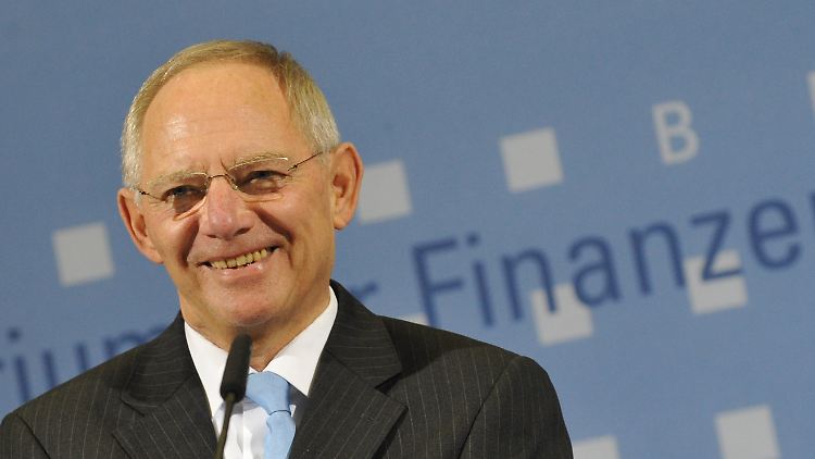 Finanzminister Schäuble ist nicht als Freund von großen Steuersenkungen bekannt.