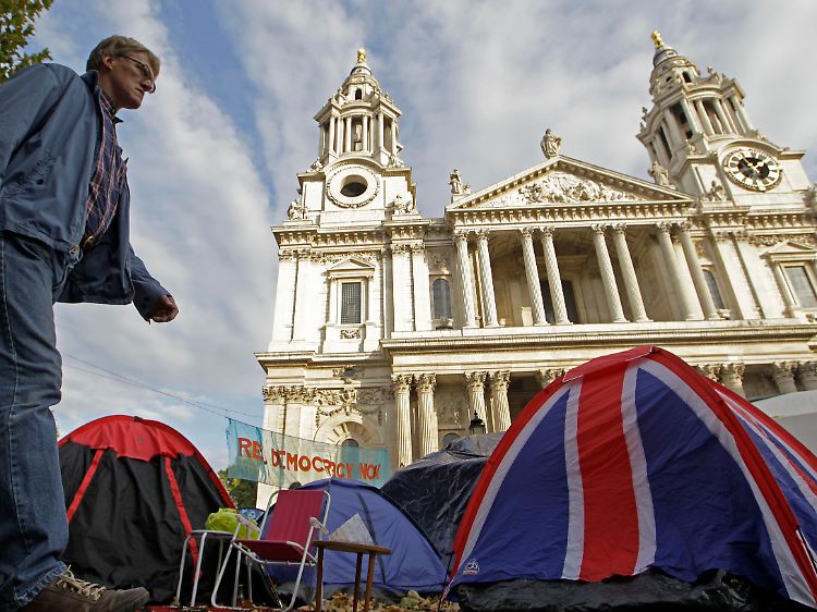 Dürfen bleiben: Die Zelte in London vor St. Paul's.