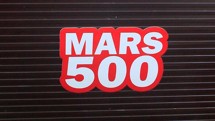 Die sechs Männer verbrachten über 500 Tage gemeinsam auf engem Raum.