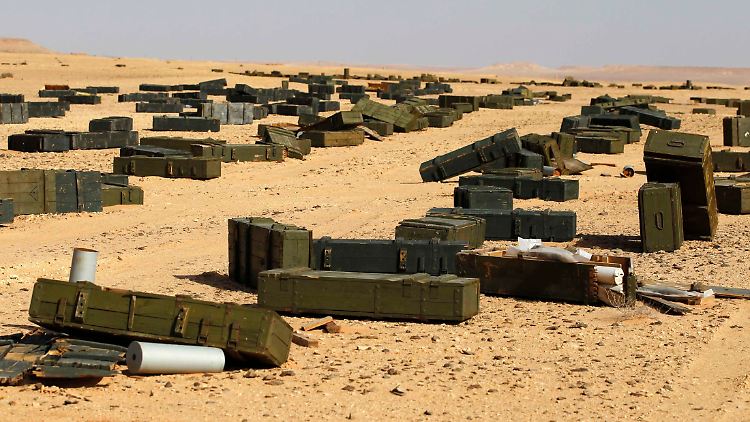 Was für Waffen und wie viele in der libyschen Wüste lagern, muss noch geklärt werden.