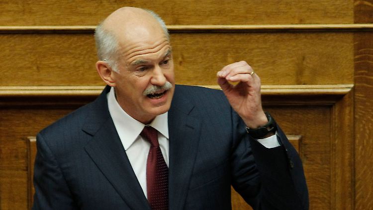 Papandreou hält eine ernste, bildhafte Rede. 
