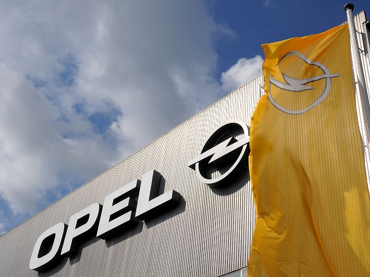 Nur Opel habe das Know-how für die Produktion sparsamer Modelle, auf die GM dringend angewiesen ist.