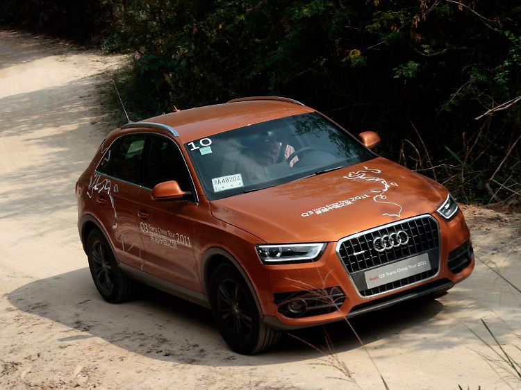 Der mit dem VW Tiguan verwandte kleine Bruder von Q7 und Q5 setzt die Audi-Designlinie seiner Geschwister in kürzerer Form fort.