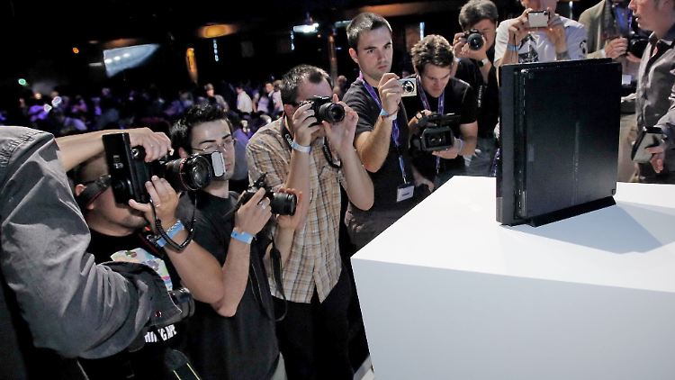 Eine günstigere Playstation soll die Bilanz wieder freundlicher gestalten.