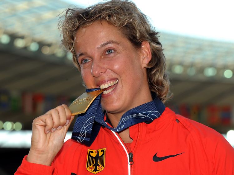 Sie legte im Sperrwurf ein fulminantes Karriereende hin: Steffi Nerius.