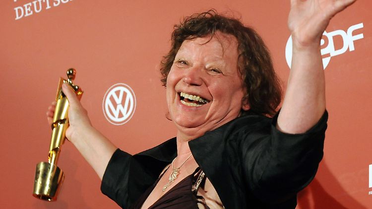 Ursula Werner erhält 2009 in der Kategorie "Beste weibliche Hauptrolle" den Deutschen Filmpreis (Archivbild vom 24.04.2009).