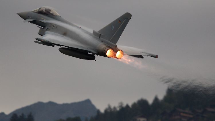 Abflug in neue Sphären: Staat steigt bei EADS ein.