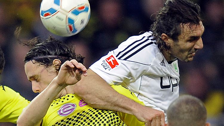 Am Wochenende fiel Sotirios Kyrgiakos durch einen hässlichen Ellbogencheck gegen Dortmunds Neven Subotic auf. In Wolfsburg fiel er jetzt durchs Raster.
