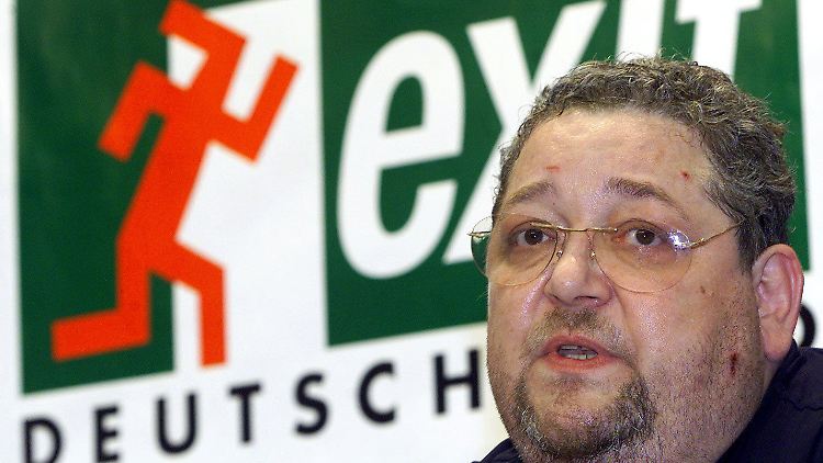 Laut Bernd Wagner, Gründer der Initiative "exit Deutschland", mehren sich die Anfragen nach Ausstiegsmöglichkeiten aus der gewaltbereiten islamistischen Szene.
