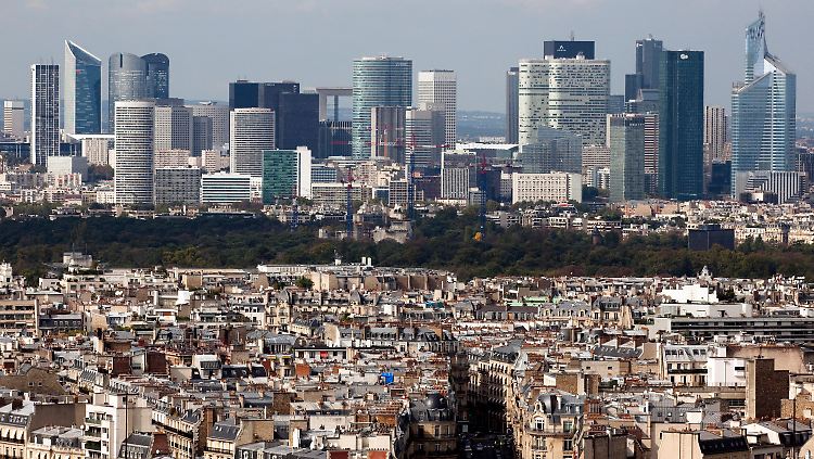 Skyline des Pariser Finanzdistrikts La Defense.